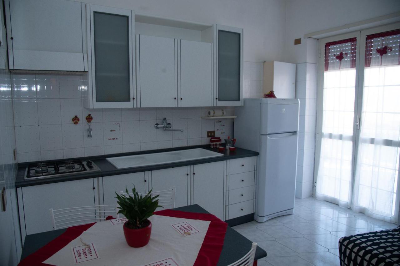 'Panta Rei' Apartment Mentana Bagian luar foto