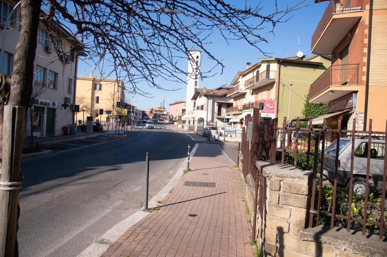 'Panta Rei' Apartment Mentana Bagian luar foto