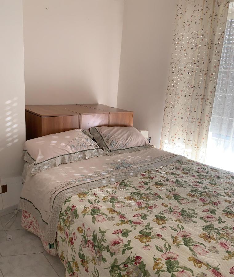'Panta Rei' Apartment Mentana Bagian luar foto